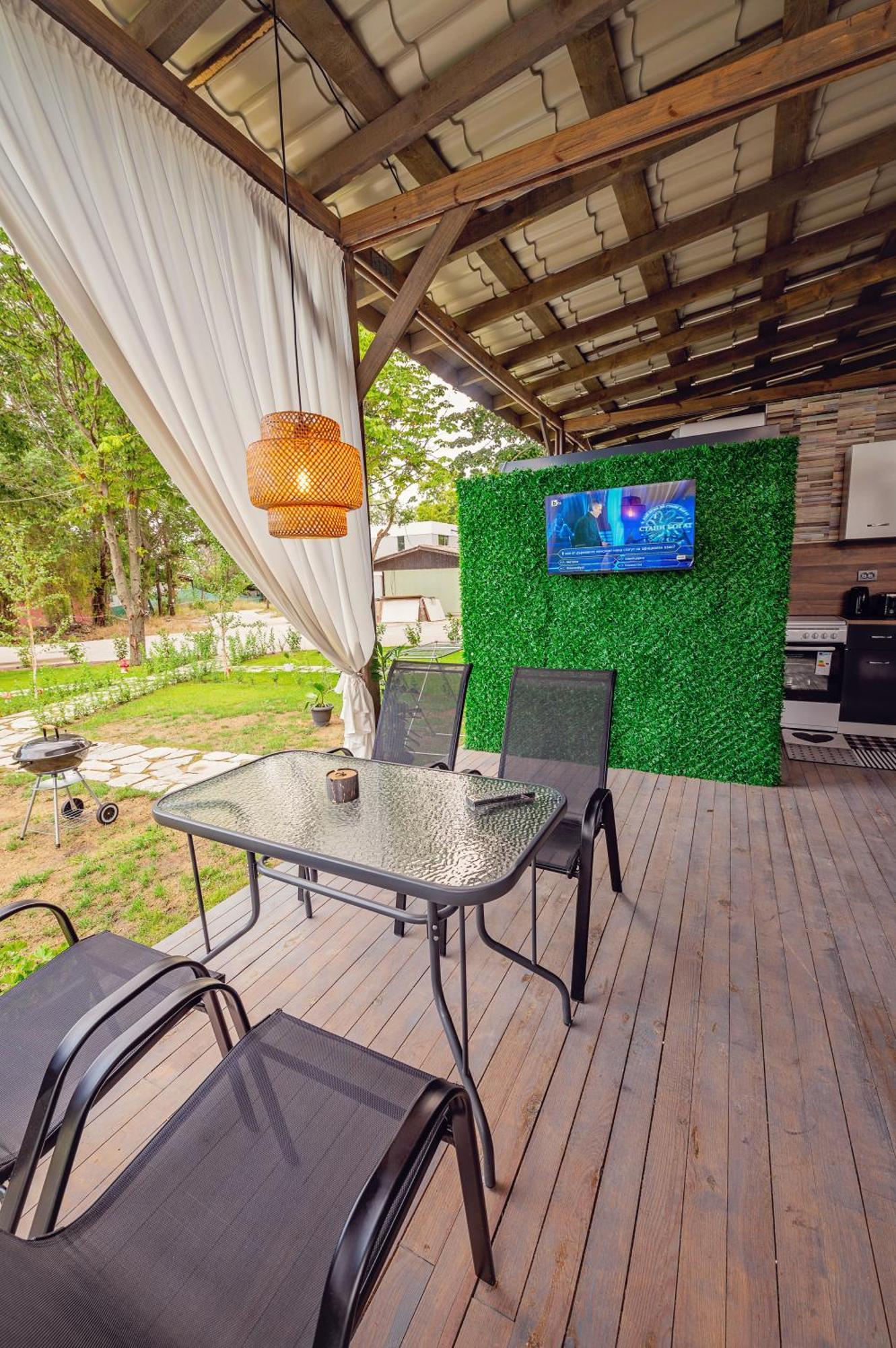 Каравани Avi Iris Фичоза Hotel Varna Exterior photo