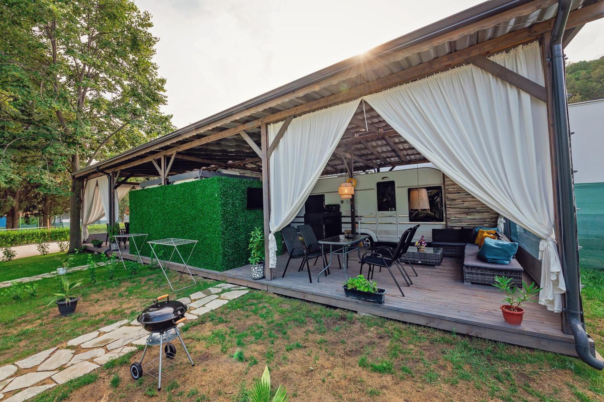 Каравани Avi Iris Фичоза Hotel Varna Exterior photo