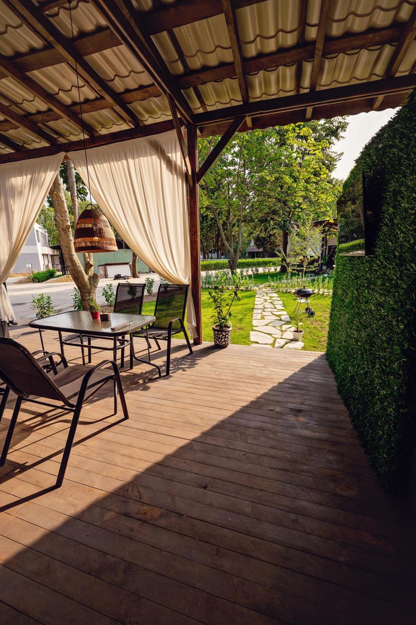Каравани Avi Iris Фичоза Hotel Varna Exterior photo
